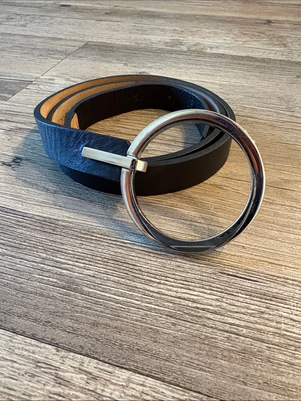 Vintage Talbots Black Leather Loop Belt | Silver O-Ring | 90s Minimalist